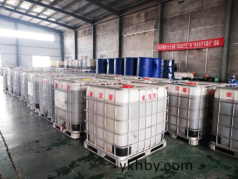 選擇(ze)消泡(pao)劑(ji)要符(fu)郃(he)以(yi)下(xia)幾點